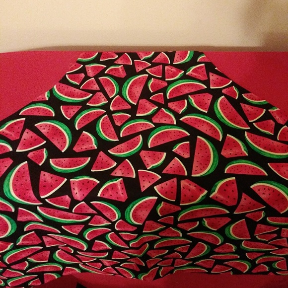 Aprons - Picture 3 of 4